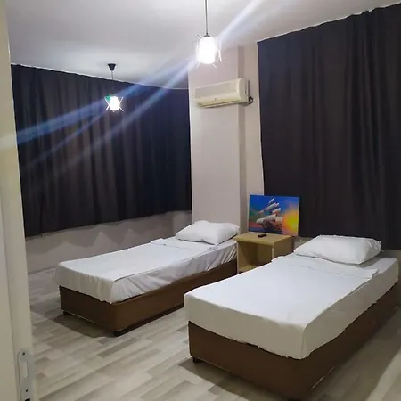 Aparthotel Diantus Apart *